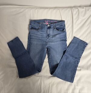 Medium Wash Girl's Skinny Jeans Used